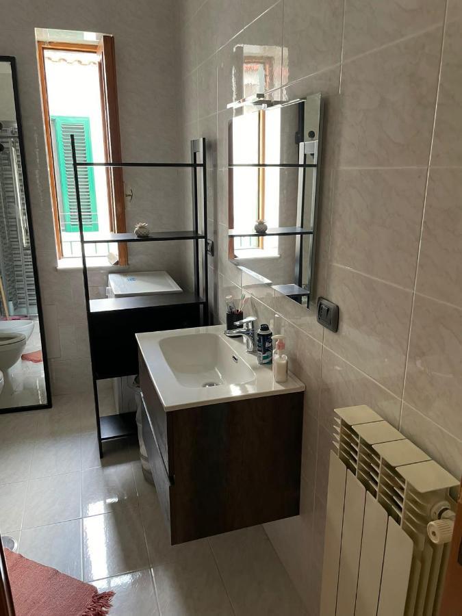 La Casa Di Giu Apartment Поцуоли Екстериор снимка
