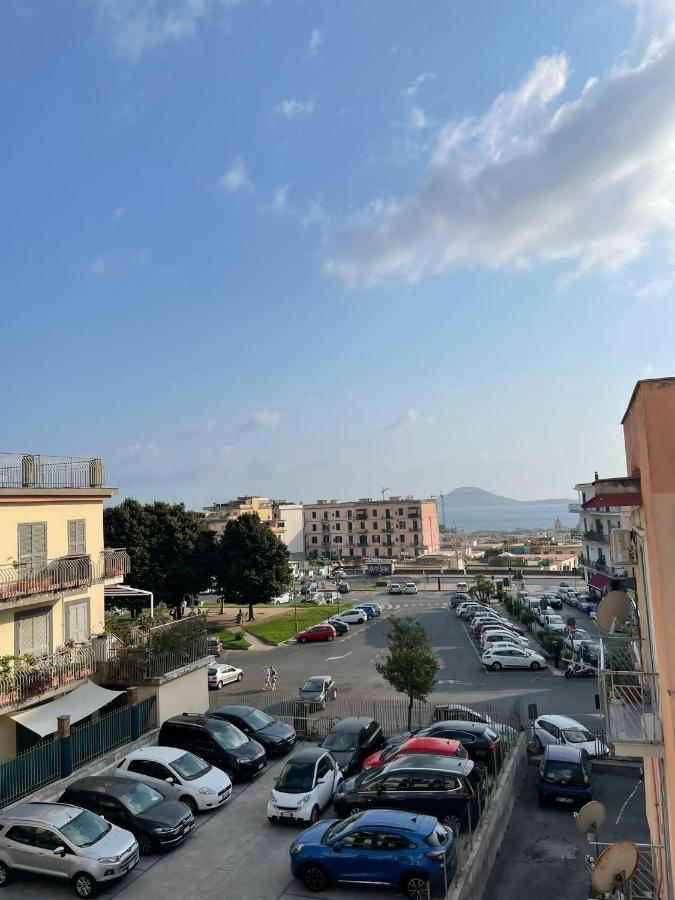 La Casa Di Giu Apartment Поцуоли Екстериор снимка