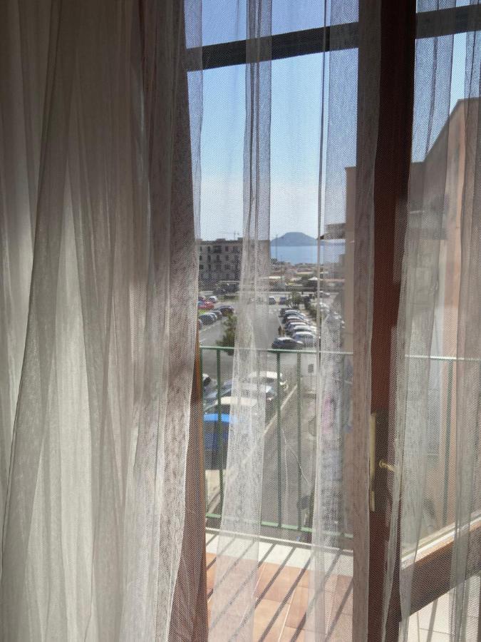 La Casa Di Giu Apartment Поцуоли Екстериор снимка