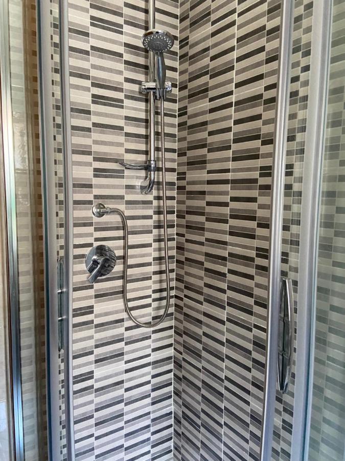 La Casa Di Giu Apartment Поцуоли Екстериор снимка