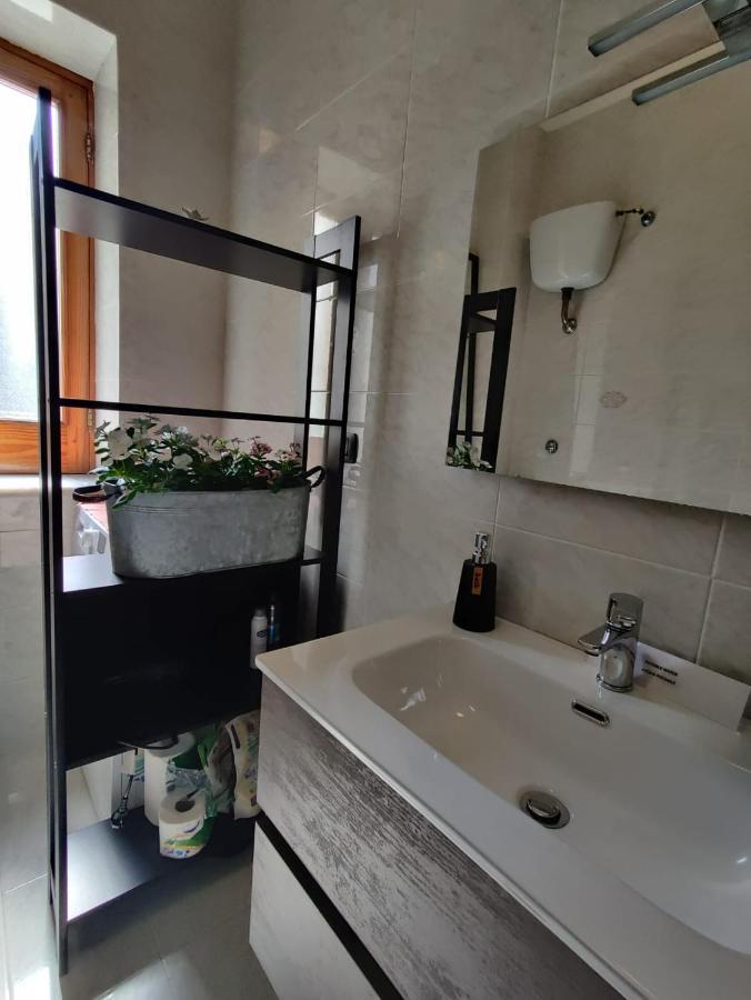 La Casa Di Giu Apartment Поцуоли Екстериор снимка
